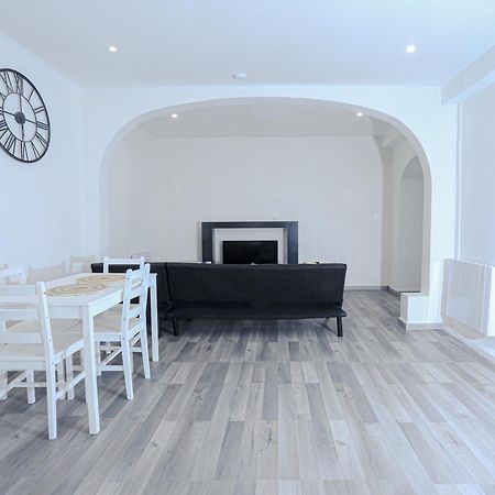 Elegant Appartement Bord De Seine Montereau-Fault-Yonne Exterior photo