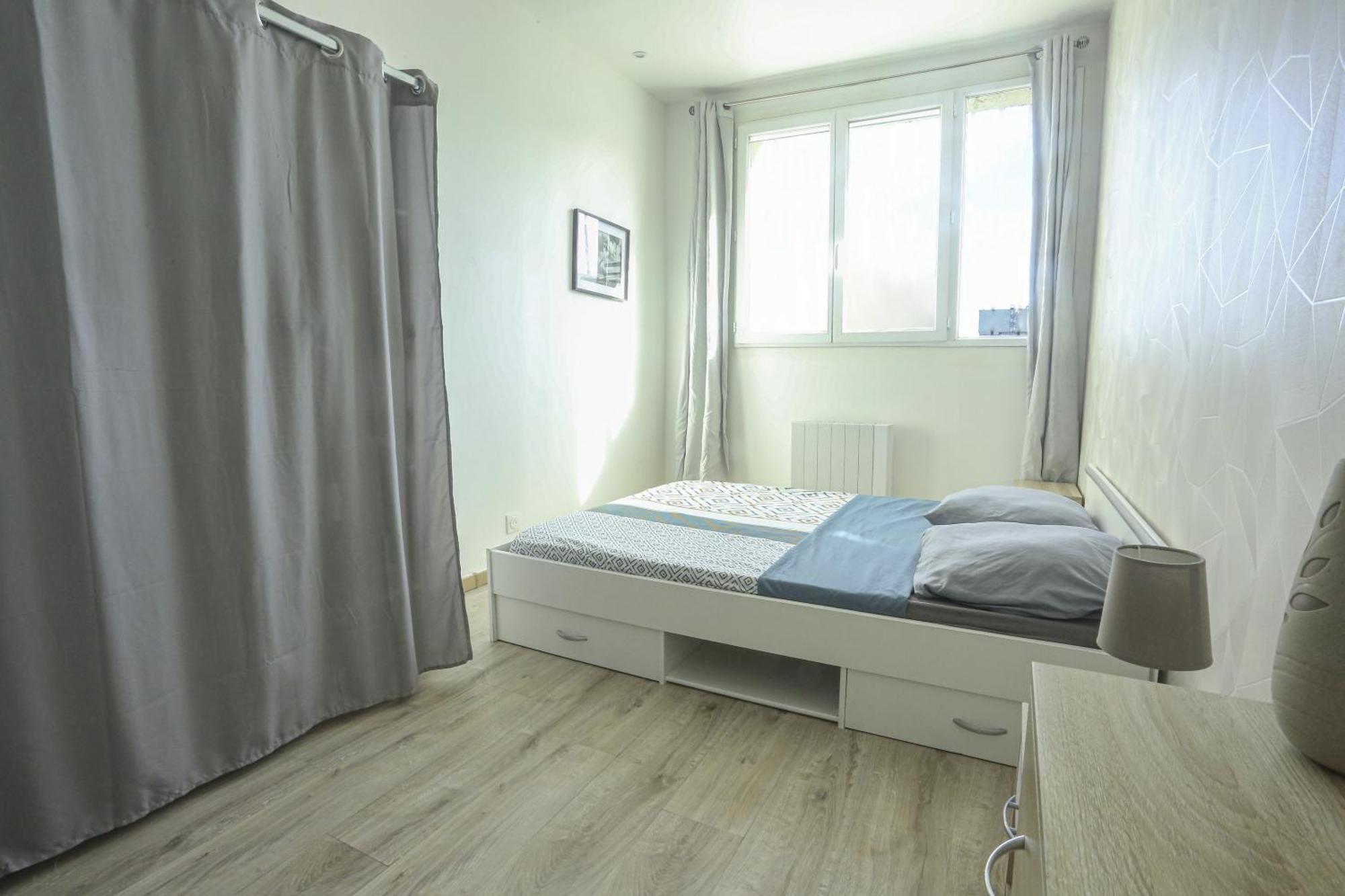 Elegant Appartement Bord De Seine Montereau-Fault-Yonne Exterior photo